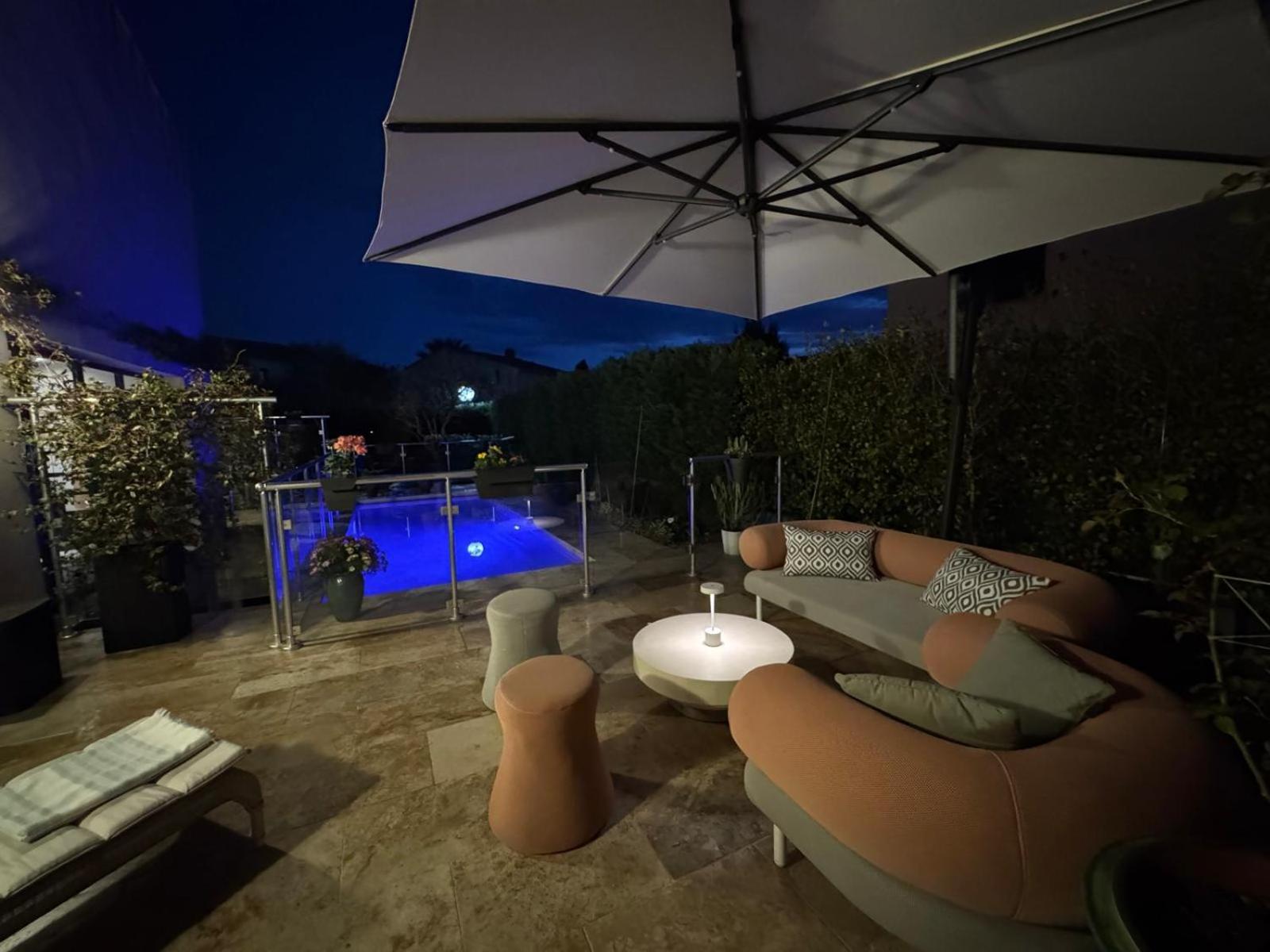 Villa Elimia Piscine Privee & Chauffee Antibes Exterior photo
